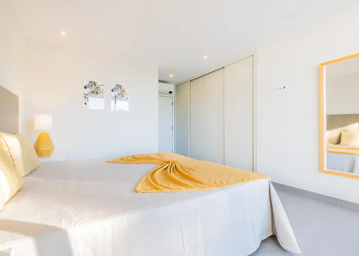 Aboim - By Bedzy Vila