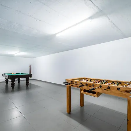 빌라 Aboim - By Bedzy