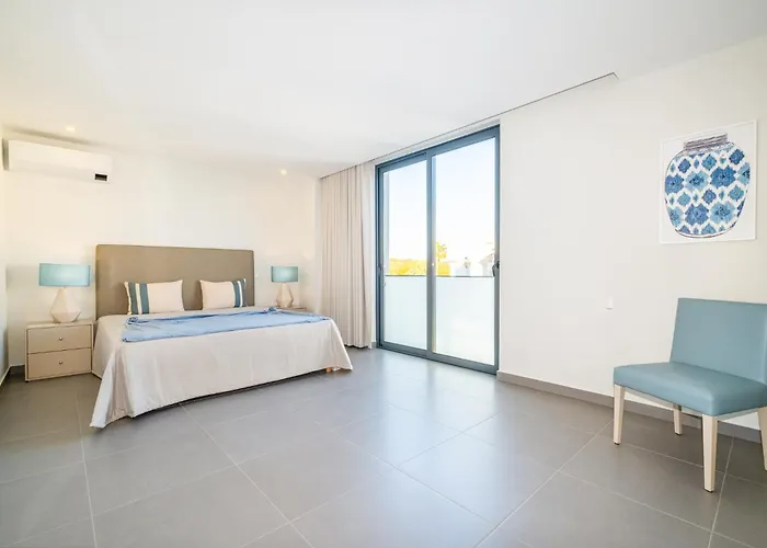 Aboim - By Bedzy 빌라 *